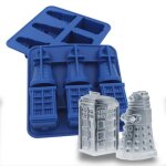 Bac a glaçons tardis et dalek dr who moule a chocolat * matière : silicone * dimensions : 15 x 14 x 3, ... Bac a glaçons tardis et dalek dr who moule a chocolat * matière : silicone * dimensions : 15 x 14 x 3, ...