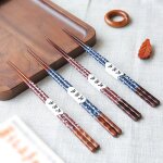 Baguettes en bois a motif de fleurs de cerisier, 10 paires de baguettes alimentaires, portables, réutilisables ... Baguettes en bois a motif de fleurs de cerisier, 10 paires de baguettes alimentaires, portables, réutilisables ...