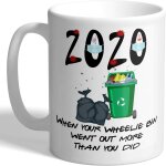 Betteraves 2020 - quand votre poubelle a roulettes est sortie plus que vous - mug
