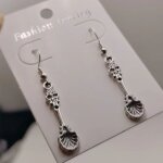 Boucles d'oreilles pendantes vintage de la srie britannique, bouteille de bire, tasse a caf, cuillre ...