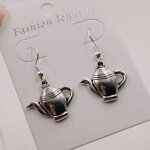 Boucles d'oreilles pendantes vintage de la srie britannique, bouteille de bire, tasse a caf, cuillre ...