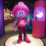 Bougie parfum�e magenta personnage d�guisement mascotte redbrokoly habill� avec un jean maman et des ...