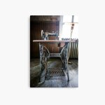 Canevas imprimer machine à coudre singer dans une maison abandonnée (finlande) impression sur toile art ... Canevas imprimer machine à coudre singer dans une maison abandonnée (finlande) impression sur toile art ...