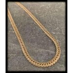 Collier maille anglaise plaqué or 18 carats - bijouxia - 45 cm de longueur - 4 mm de largeur Collier maille anglaise plaqué or 18 carats - bijouxia - 45 cm de longueur - 4 mm de largeur