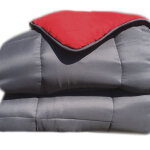 Couette chaude microfibre bicolore 400 gr / m2