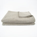 Dessus de lit tiss� en coton recycl� motif nid d'abeille