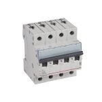 Disjoncteur tx3 6ka - c 4p 32a