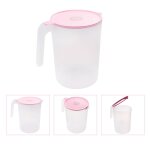Ensemble standard de mesure en verre, bouilloire a eau fra�che, pichet en plastique assad, carafe a jus, ...