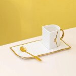 Ensemble de tasses a caf� et soucoupes peintes en or, sac moderne, cuill�re a modeler pour thanksgiving, ...