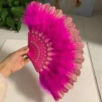 Eventail � main blanc en plumes de marabout style vintage 23 x 42 cm � paillettes dor�es rouge yonis