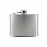 Flasque a alcool zorr stainless steel finition métal brossé format 5 oz 150 ml Flasque a alcool zorr stainless steel finition métal brossé format 5 oz 150 ml