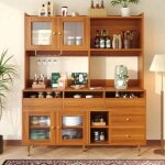 Grand meuble de salle � manger avec longues portes en verre arc - en - ciel, porte - verres � vin, constructio ...
