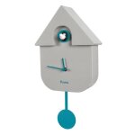 Horloge � coucou grise. horloge murale. dimensions: 21, 5 cm x 8 cm x 41, 5 cm. mat�riau: plastique abs ...