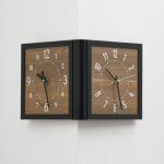 Horloge murale d'angle double face en bois brun a quartz silencieuse yonis