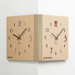 Horloge murale d'angle double face grande en bois brun mouvement � quartz yonis