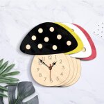 Horloge murale enfant silencieuse color�e champignon d�corative plexiglass yonis
