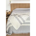 Jet� de lit 230x250 cm en coton gaufr� pienza naturel et eau de bleu, par toison d'or