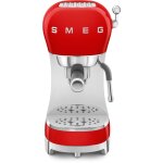 Machine à café expresso années 50 smeg ecf02rdeu rouge Machine à café expresso années 50 smeg ecf02rdeu rouge