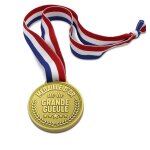 Medaille d'or resine grande gueule ruban 10. 5cm