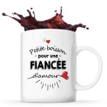 Mug petite boisson d'une fiancée d'amour idée tasse cadeau couple saint valentin femme anniversaire noël ... Mug petite boisson d'une fiancée d'amour idée tasse cadeau couple saint valentin femme anniversaire noël ...