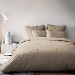 Parure de lit brod��e x cm drag��es d��lices housse de couette x + taies d'oreiller x cm % percale de ...