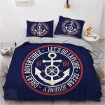 Parure de lit sur le th��me nautique de l'oc��an de mer, bateau, ancre, roue, boussole, lampe, phare, ...