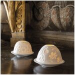 Photophore lithophanie fleurs majestueuses en biscuit de porcelaine