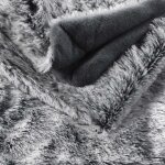 Plaid imitation fourrure 180x220cm gris