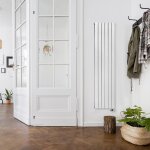 Radiateur �lectrique � inertie fluide delatacalor ramada 1500w blanc vertical