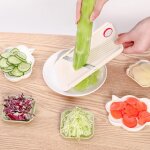 Râpe a légumes et pommes de terre, grille, filet ondulé, hachoir, couteau ondulé, râpe a salade, eplucheur ... Râpe a légumes et pommes de terre, grille, filet ondulé, hachoir, couteau ondulé, râpe a salade, eplucheur ...