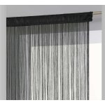 Rideau de fils unis et color�s