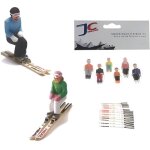 Skieurs enfants - no name - assis sur si�ge de skylift en r�sine - echelle 1:32