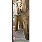 Sticker d�coratif pour porte, trompe l'oeil rue pi?tonne, porte en bois sur une ruelle, chemin de pav?s, ...