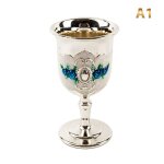 Verres a vin vintage pour la décoration intérieure, verre a champagne, gobelet a boisson, coupe a cocktail, ... Verres a vin vintage pour la décoration intérieure, verre a champagne, gobelet a boisson, coupe a cocktail, ...
