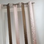 Voilage bicolore a rayures verticales