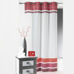 Voilage en etamine a parements haut et bas ray�s