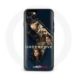 Coque iphone 11 pro undercover cabane camping gens voyage gitans caravane agents couple drame belgique ...