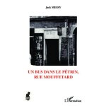 Un bus dans le p�trin, rue mouffetard