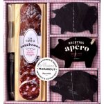 La cave a saucisson et les 3 petits cochons - contient : 1 cave a saucisson en bois avec planche de dcoupe, ...