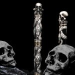 Jinhao stylo plume serpent noir pointe moyenne style rétro avec tête de mort en métal massif et etui ... Jinhao stylo plume serpent noir pointe moyenne style rétro avec tête de mort en métal massif et etui ...