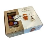 Ma box crochet diy le petit ours - ce coffret contient : des pelotes de fil 100 % coton, 1 crochet, du ...