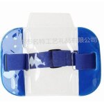 Prot�ge - badge bleu professionnel et abordable - nylon pvc durable, sangle r�glable, affichage transparent, ...