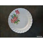 1 assiette b�b� en plastique