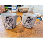 2 tasses en cramique pierrot