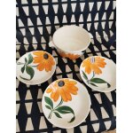 3 assiettes creuses et soupi�re gien.