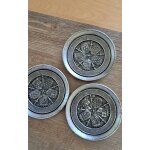 3 dessous de verres ou bouteille en m�tal. vintage