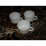 3 tasses arcopal droites