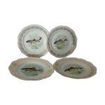 4 assiettes de service a poisson en veritable porcelaine multicolore 4 assiettes de service a poisson en veritable porcelaine multicolore