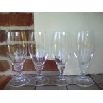 4 verres a pied multi - usages dont bire - hauteur 18, 2cm - diamtre 06cm contenance 25 / 30cl - annes ...