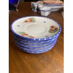 Vends 6 sous - tasses henriot - quimper en excellent etat.